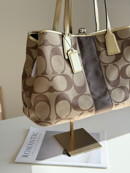 Vintage authentic Coach tote bag