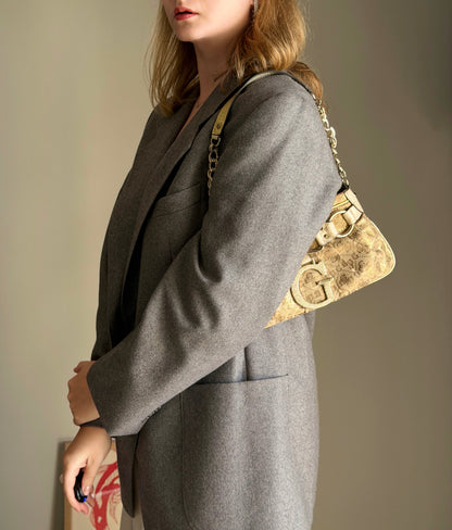 Chic vintage Guess bag from 00s