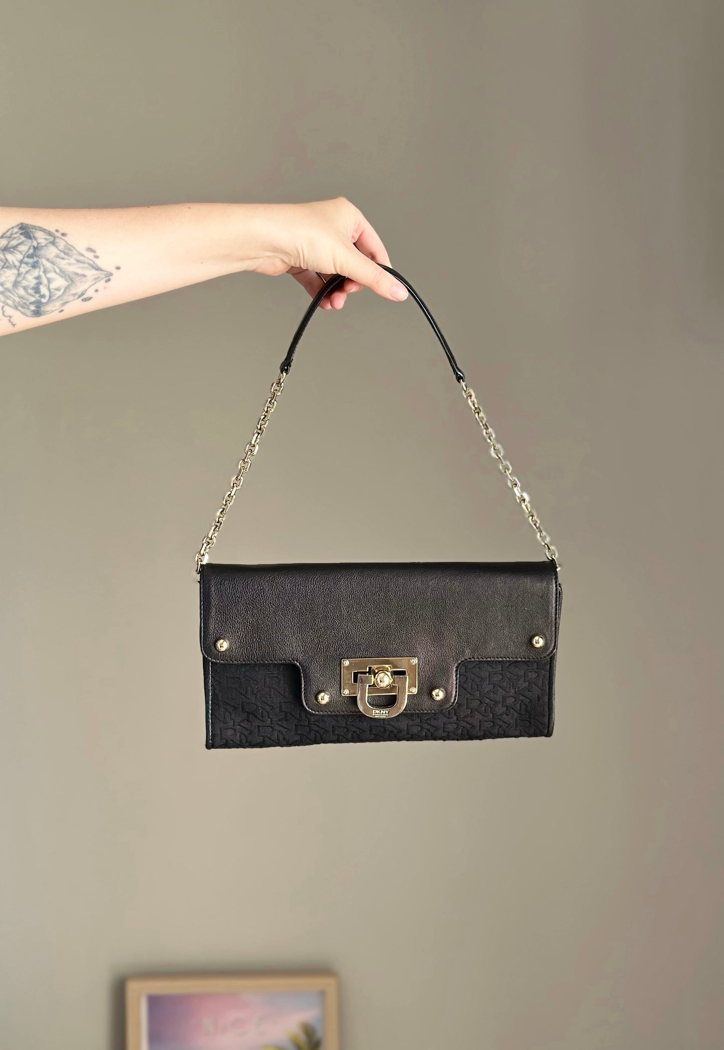 Sophisticated vintage DKNY clutch/shoulder bag