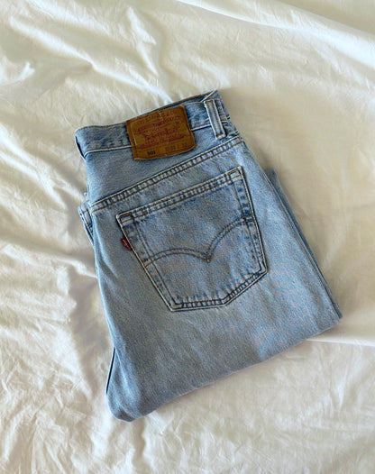 Vintage blue Levi's 501 jeans