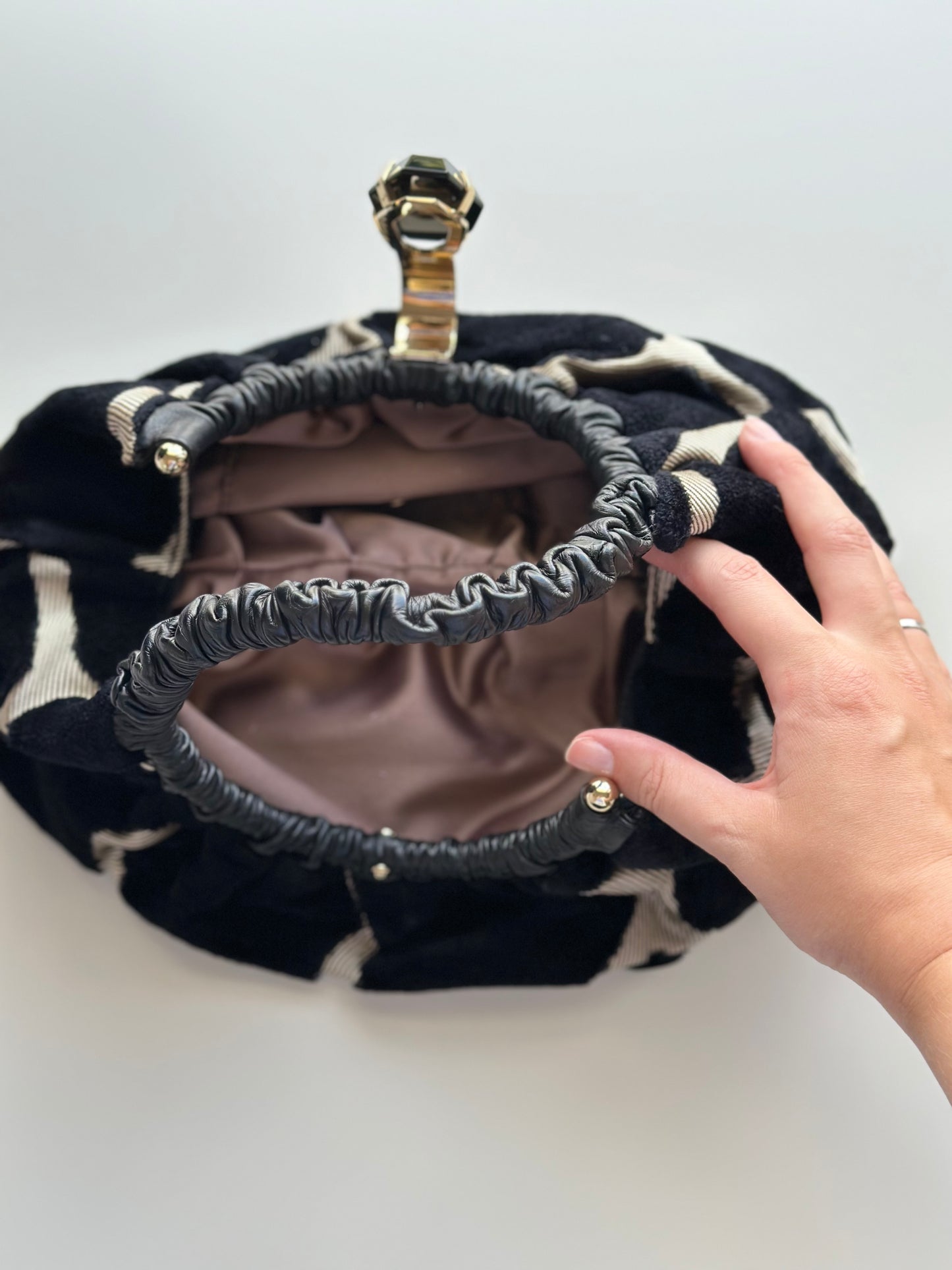 Incredible Giorgio Armani hobo bag