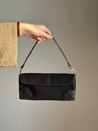 Chic vintage DKNY baguette black bag