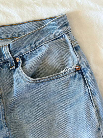 Vintage blue Levi's 501 jeans