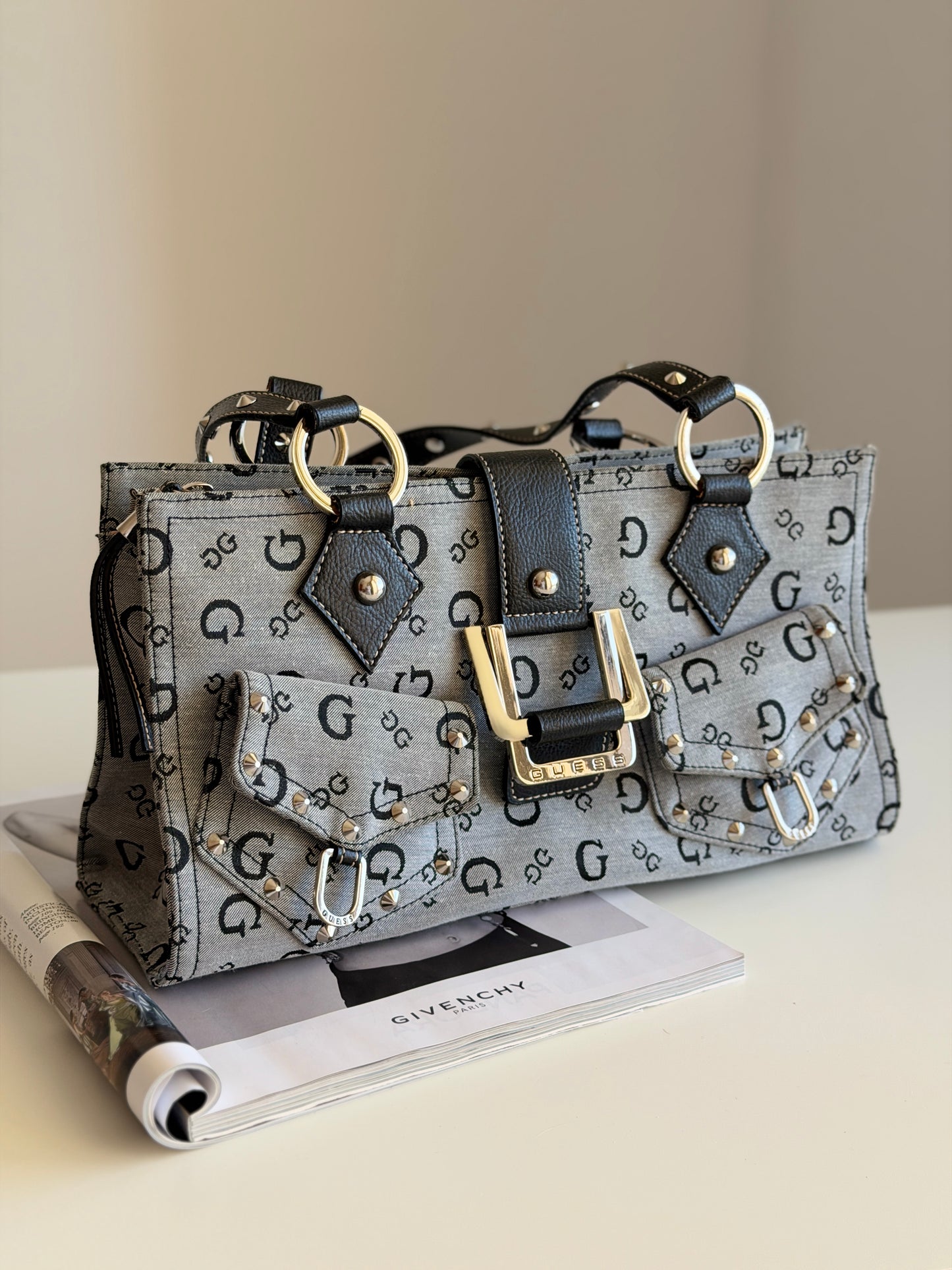 Vintage Guess bag in grey monogram Y2K