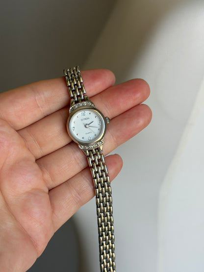 Beautiful silver-tone watch Citron