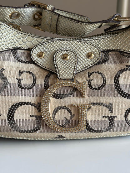 Standout vintage Guess shoulder bag