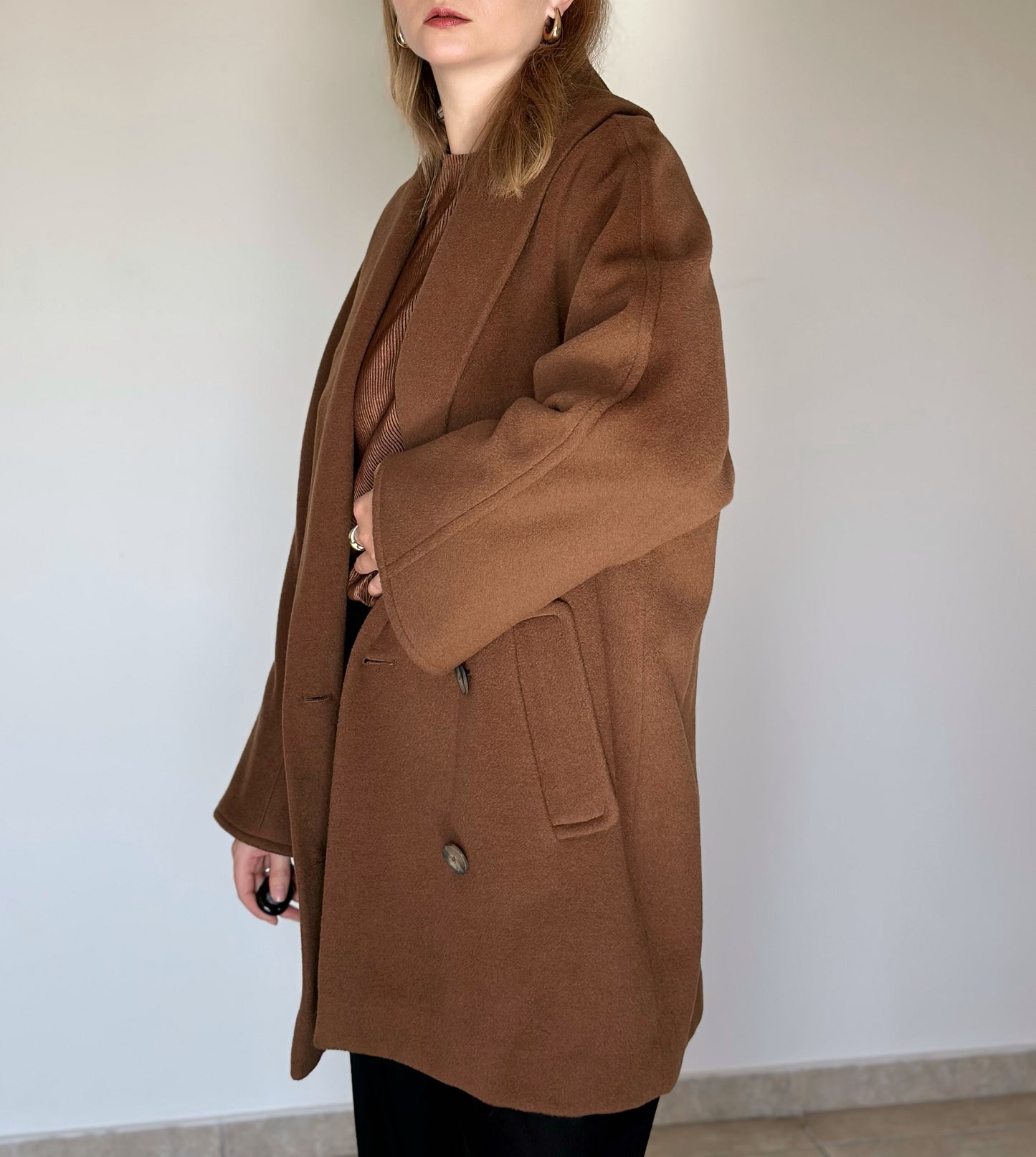 Elegant vintage wool-cashmere coat