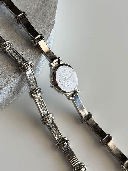 Beautiful vintage dress watch with matching bracelet