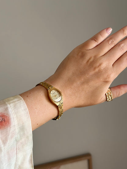 Amazing vintage Sekonda watch with timeless design (late 80s)