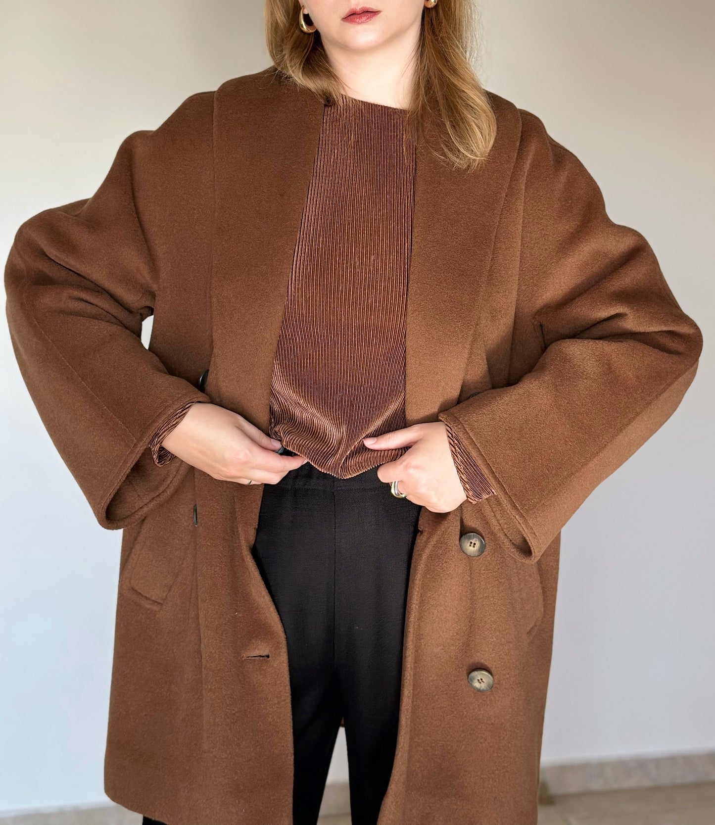 Elegant vintage wool-cashmere coat