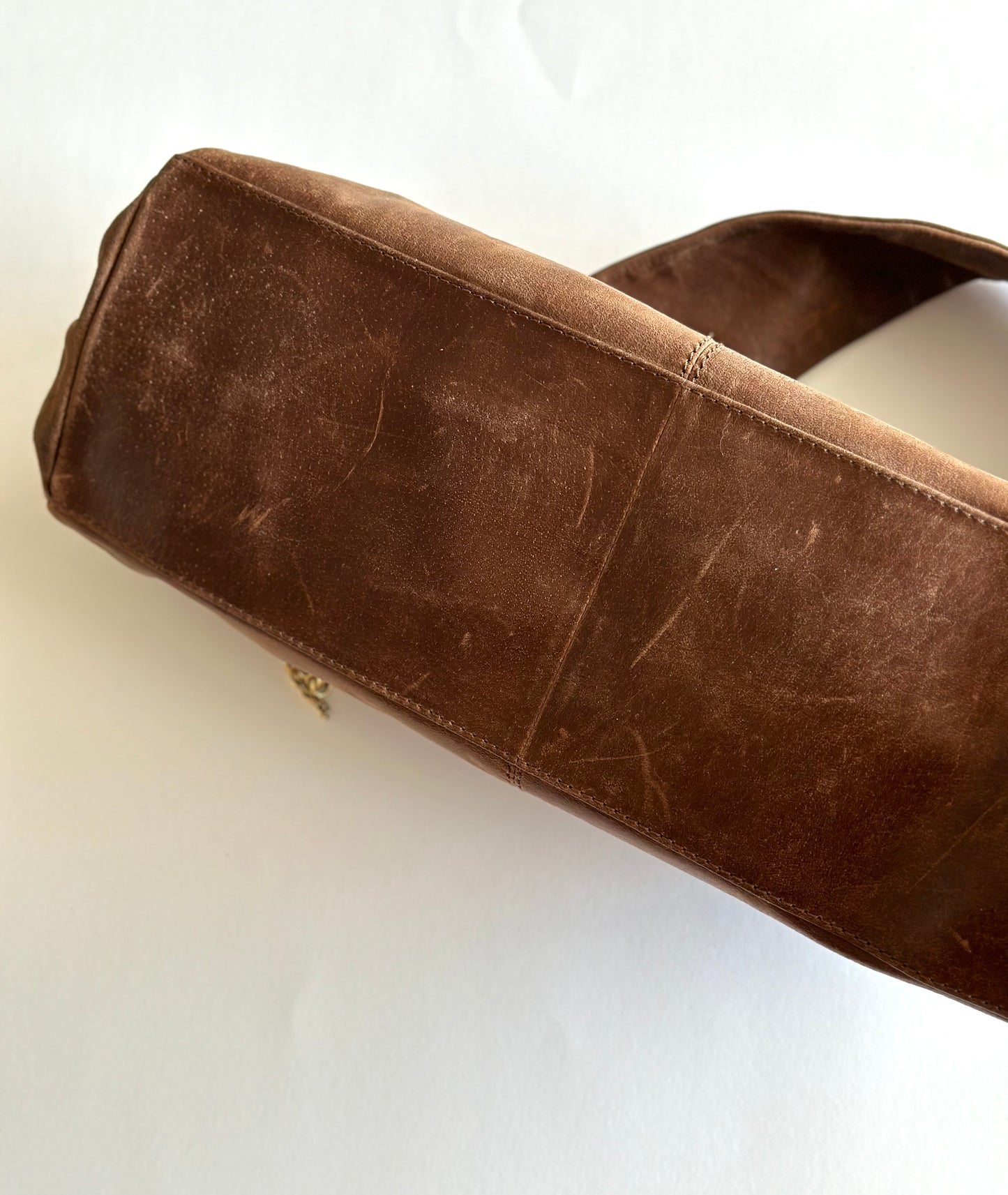 Stylish vintage distressed leather bag