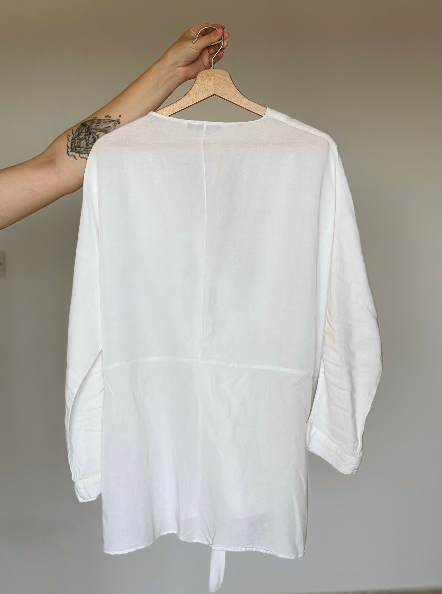 Beautiful white linen kimono blouse with belt