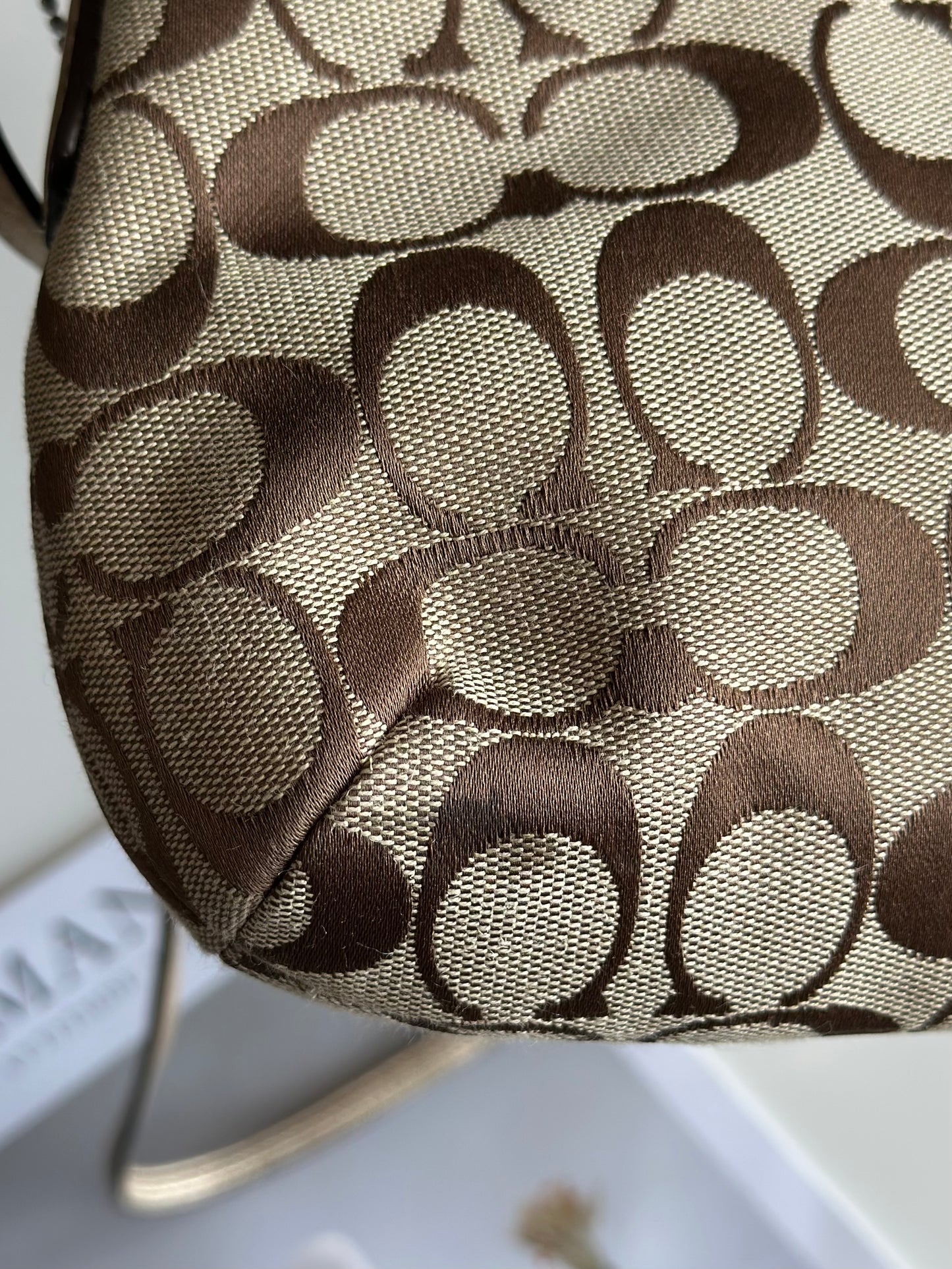 Lovely Coach crossbody bag in signature jacquard canvas
