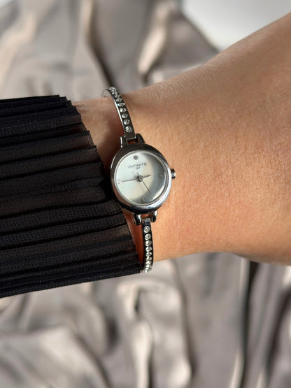 Delicate vintage watch with sparkling stones bracelet