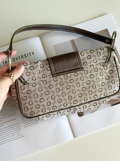 Vintage beige/brown monogram baguette bag Guess