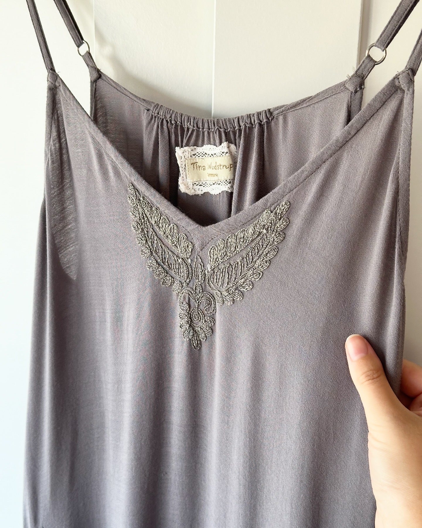 Beautiful long grey dress with embroidery