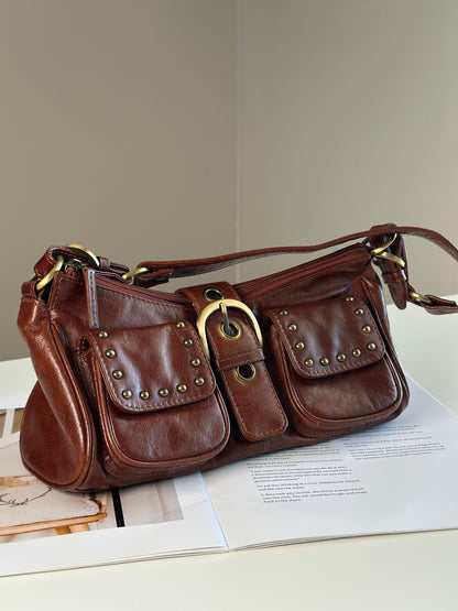 Leather shoulder bag in rich brown colour