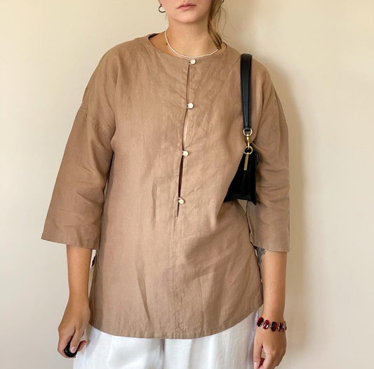 Beautiful vintage minimalistic linen blouse from Max Mara (90s)