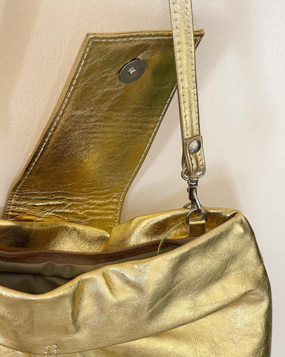 Amazing vintage leather bag in a gold tone Capica (Italian brand)