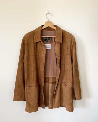 Vintage 100% suede leather jacket in a beautiful caramel color