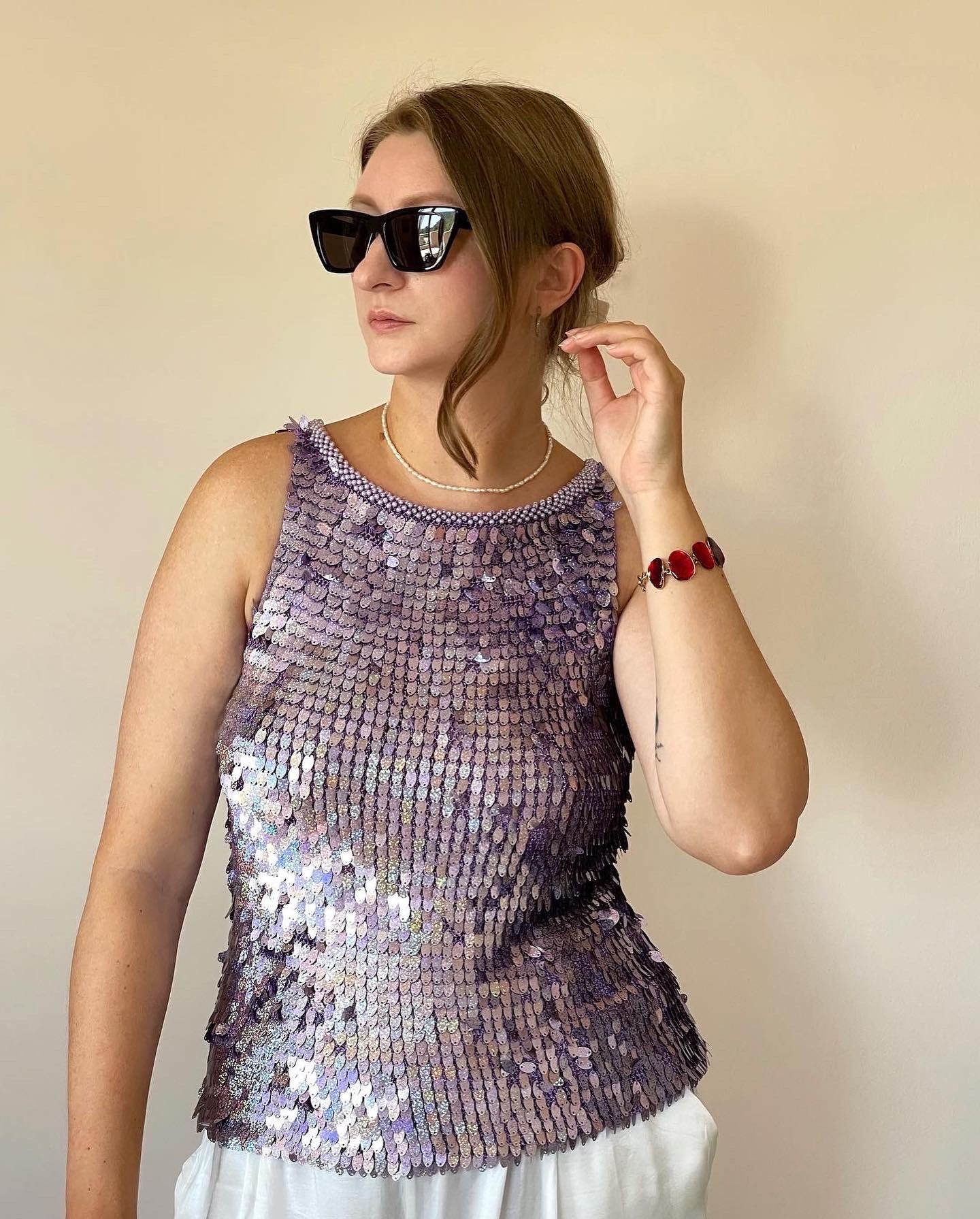 Incredible viscose knitted vintage top with violet sequins