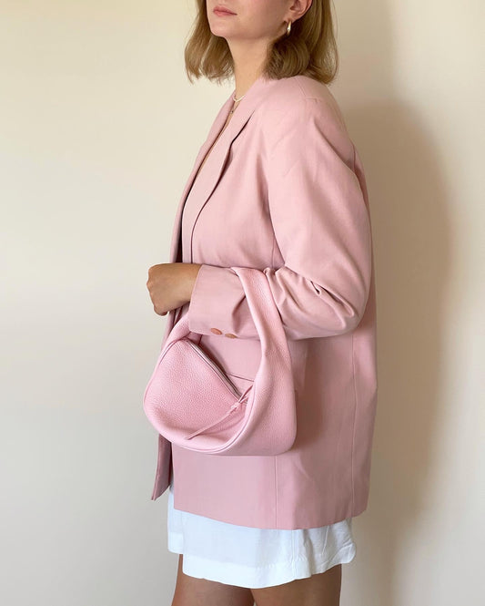 Beautiful vintage oversized blazer in a pastel pink color